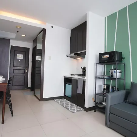 Goldland Millenia Suites 3020